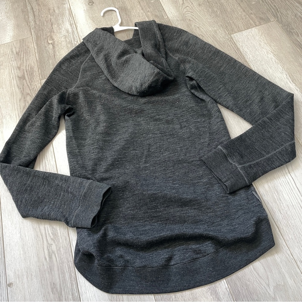 Icebreaker Women's Dark Charcoal Hooded Henley Sweater - Picture 4 of 6